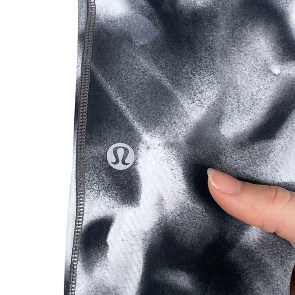 Lululemon Speed Up Alpine Blush Blossom 21" Cropped Leggings SZ 8 - Picture 7 of 13